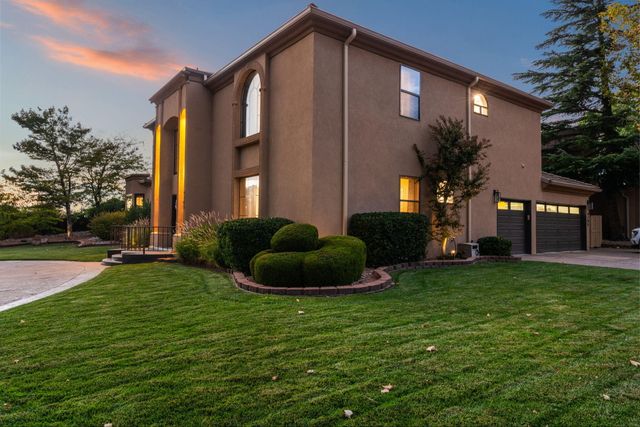 9205 Tanoan Drive NE, Albuquerque, NM 87111