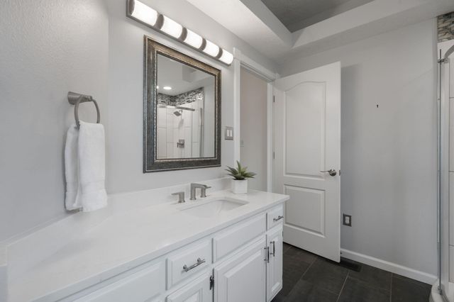 9205 Tanoan Drive NE, Albuquerque, NM 87111