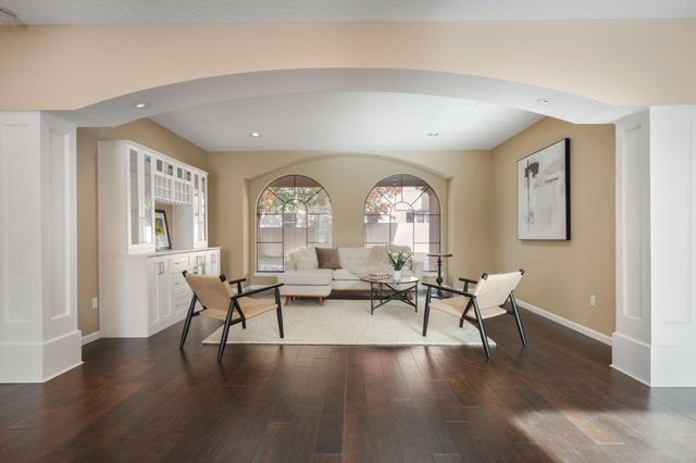 9205 Tanoan Drive NE, Albuquerque, NM 87111