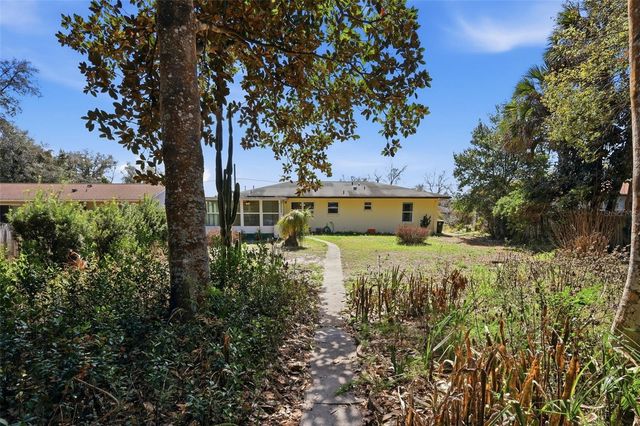 525 SANDY PINES DRIVE, Orange City, FL 32763