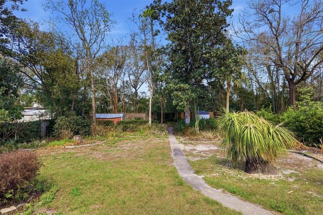 525 SANDY PINES DRIVE, Orange City, FL 32763