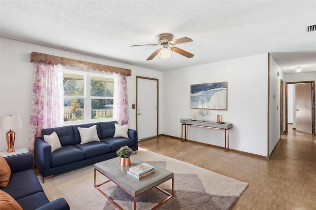 525 SANDY PINES DRIVE, Orange City, FL 32763