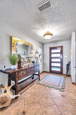 6 Hummingbird, Odessa, TX 79761