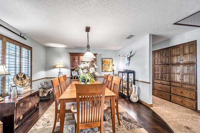 6 Hummingbird, Odessa, TX 79761