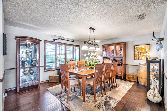 6 Hummingbird, Odessa, TX 79761