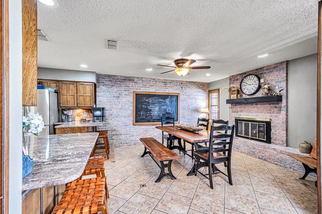 6 Hummingbird, Odessa, TX 79761