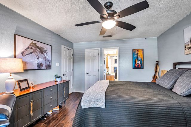 6 Hummingbird, Odessa, TX 79761