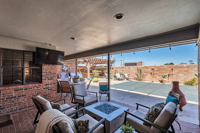 6 Hummingbird, Odessa, TX 79761