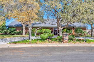 6 Hummingbird, Odessa, TX 79761