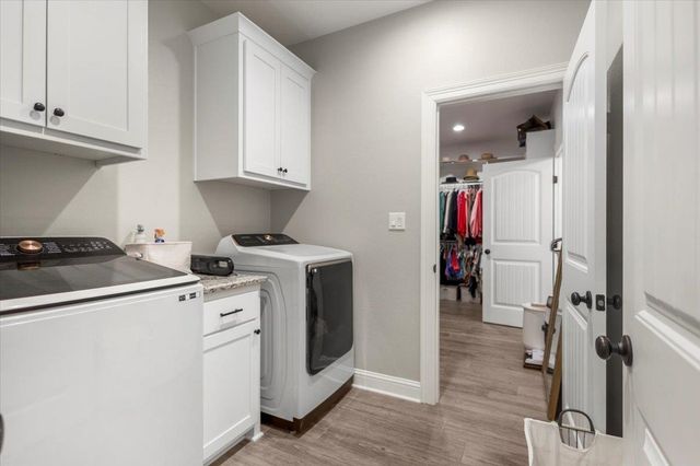 497 Willow Creek Ranch Road, Gladewater, TX 75647