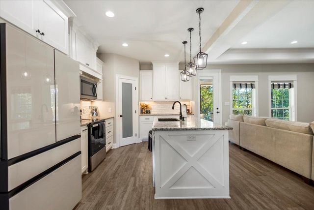 497 Willow Creek Ranch Road, Gladewater, TX 75647