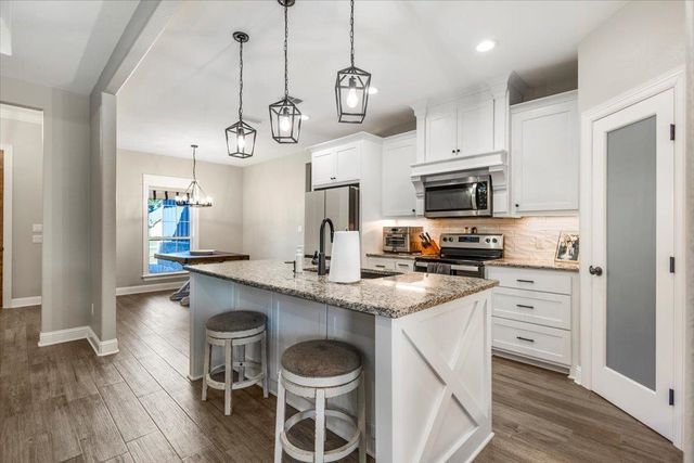 497 Willow Creek Ranch Road, Gladewater, TX 75647