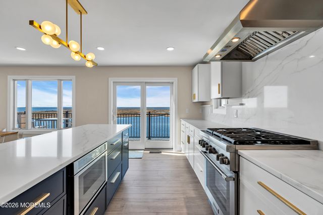 459 Boca Raton Drive, Lavallette, NJ 08735