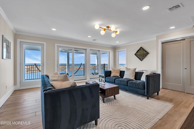 459 Boca Raton Drive, Lavallette, NJ 08735