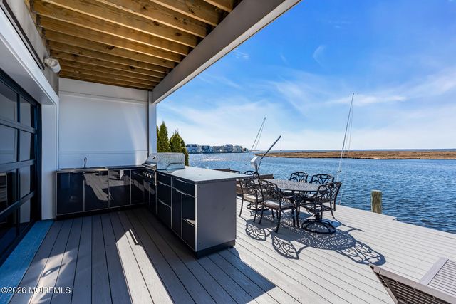 459 Boca Raton Drive, Lavallette, NJ 08735