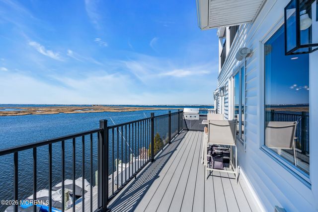 459 Boca Raton Drive, Lavallette, NJ 08735