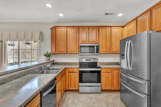 1365 Aarons Run CIR, Salem, VA 24153