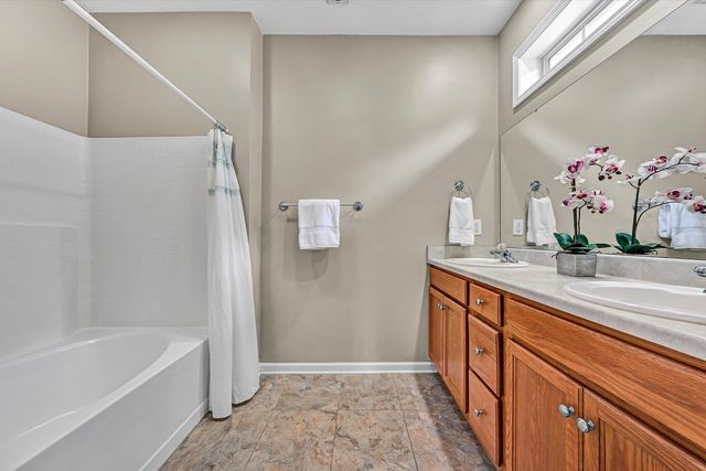 1365 Aarons Run CIR, Salem, VA 24153