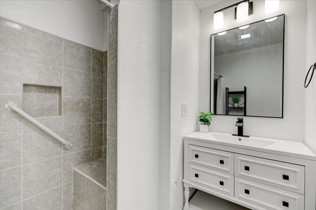 1822 55th Street, Des Moines, IA 50310