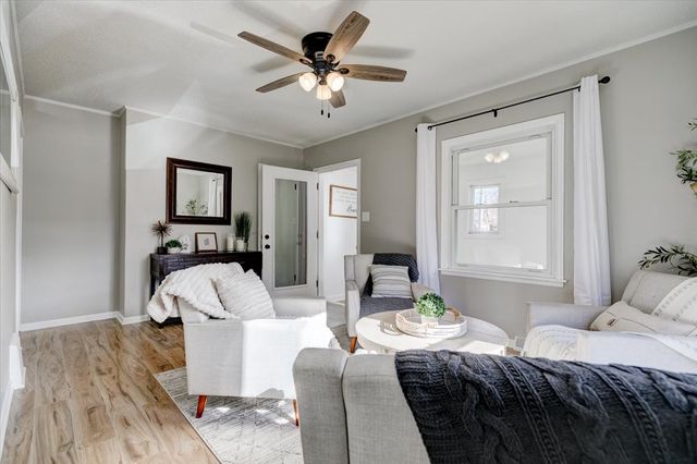 1822 55th Street, Des Moines, IA 50310