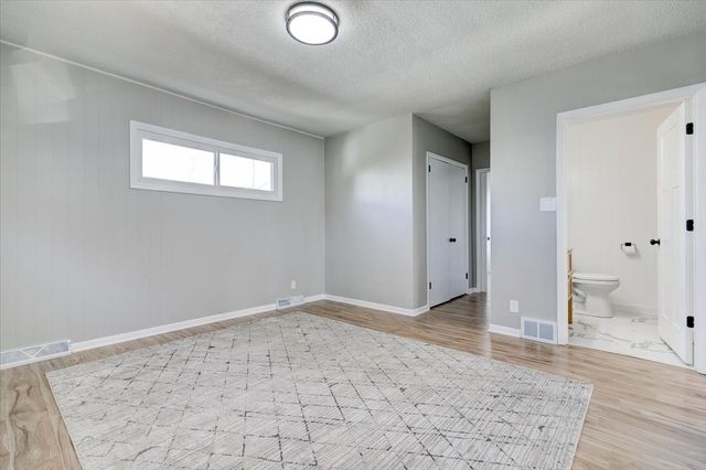 1822 55th Street, Des Moines, IA 50310