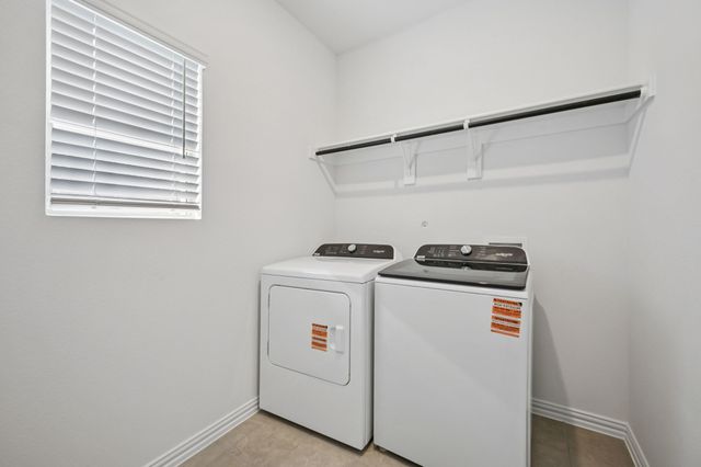 706 Edgehurst Drive, Princeton, TX 75071