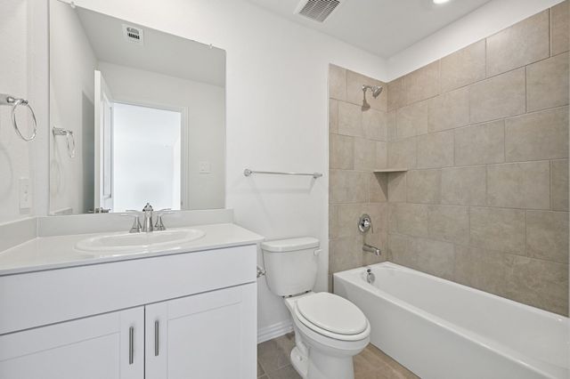 706 Edgehurst Drive, Princeton, TX 75071