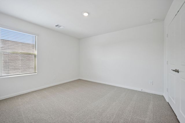 706 Edgehurst Drive, Princeton, TX 75071