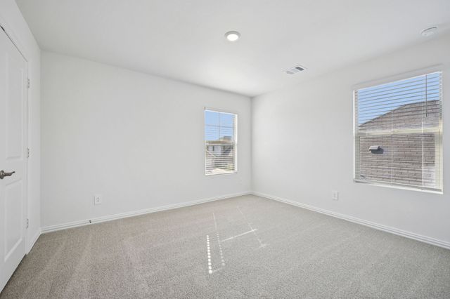 706 Edgehurst Drive, Princeton, TX 75071