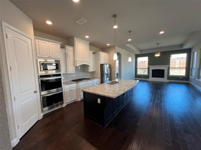 616 Ardath Road, Aledo, TX 76008