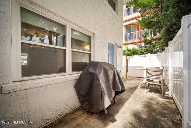 1307 2ND Street N, Jacksonville Beach, FL 32250