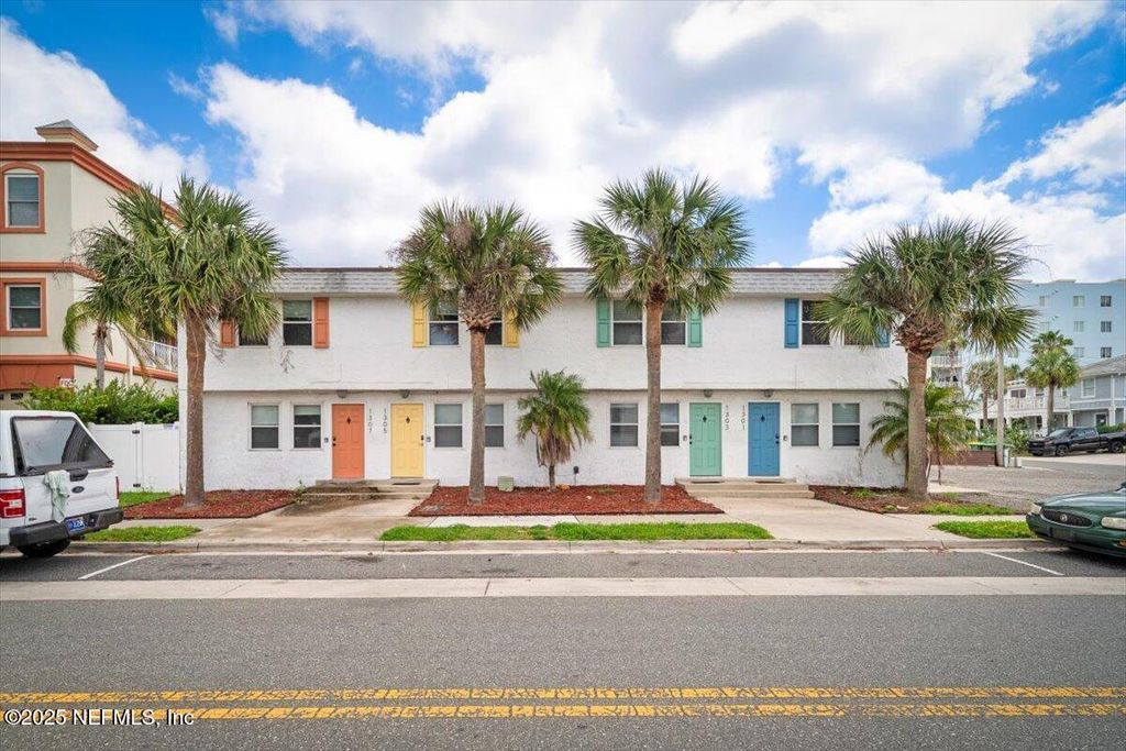 1307 2ND Street N, Jacksonville Beach, FL 32250
