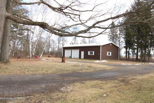 3747 Freiburger Road, Snover, MI 48472