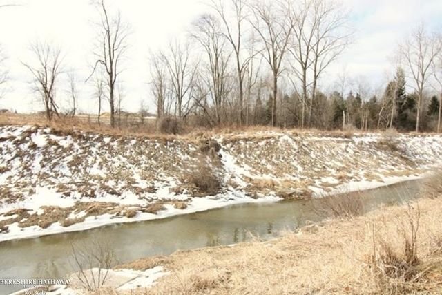 3747 Freiburger Road, Snover, MI 48472