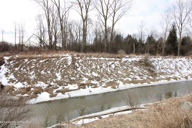 3747 Freiburger Road, Snover, MI 48472