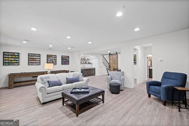 340 Banbury Crossing, Alpharetta, GA 30009