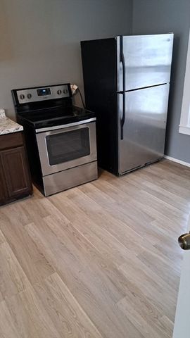 52 Moran St, Gardner, MA 01440