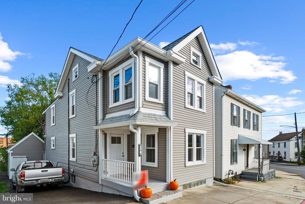 112-S CANNON AVE, Hagerstown, MD 21740