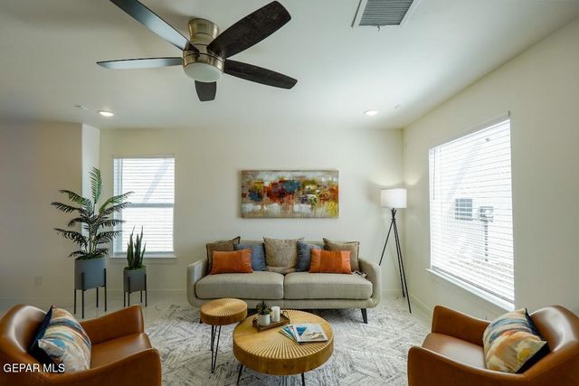 185 Via Bella Place, El Paso, TX 79928