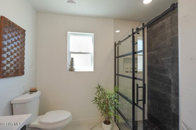 185 Via Bella Place, El Paso, TX 79928