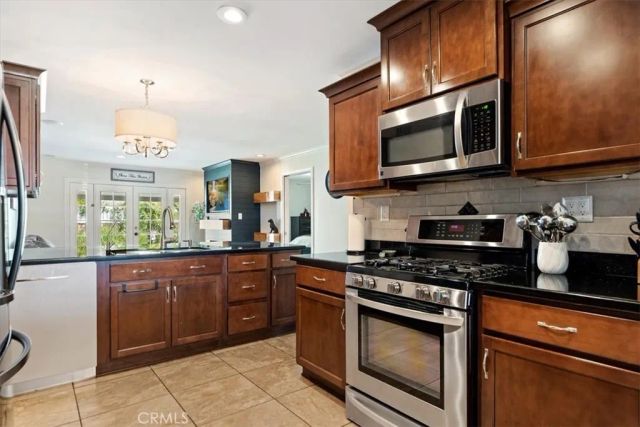 19631 Fairweather, Canyon Country, CA 91351