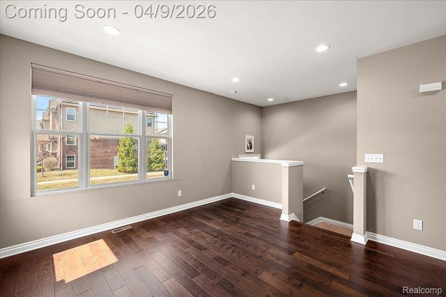 2877 Hartwick Drive, Rochester, MI 48307