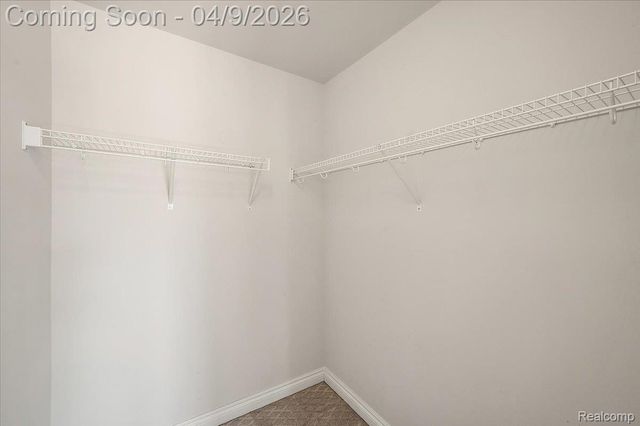 2877 Hartwick Drive, Rochester, MI 48307