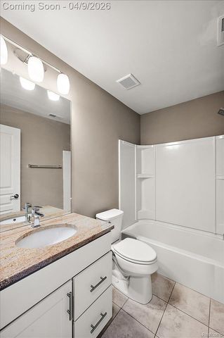 2877 Hartwick Drive, Rochester, MI 48307