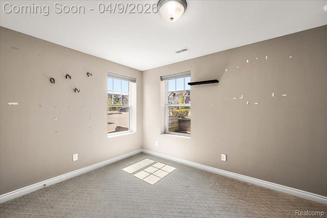 2877 Hartwick Drive, Rochester, MI 48307