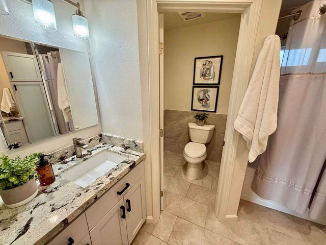 5365 5365 Windflower Dr, Livermore, CA 94551