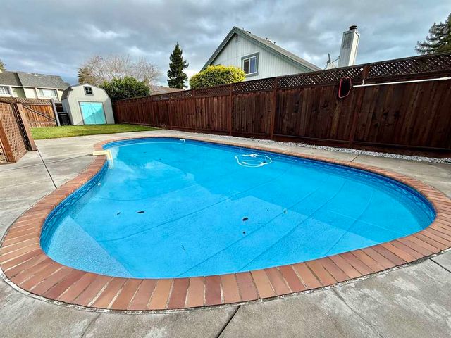 5365 5365 Windflower Dr, Livermore, CA 94551