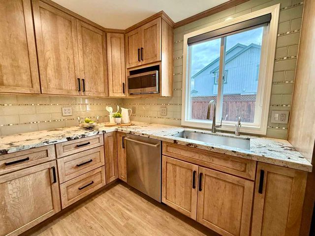 5365 5365 Windflower Dr, Livermore, CA 94551