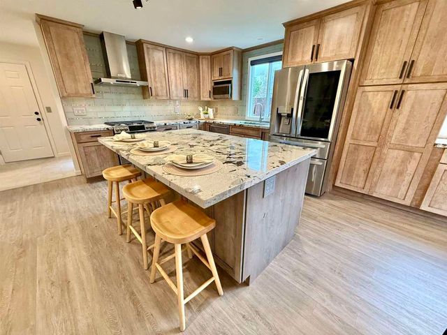 5365 5365 Windflower Dr, Livermore, CA 94551