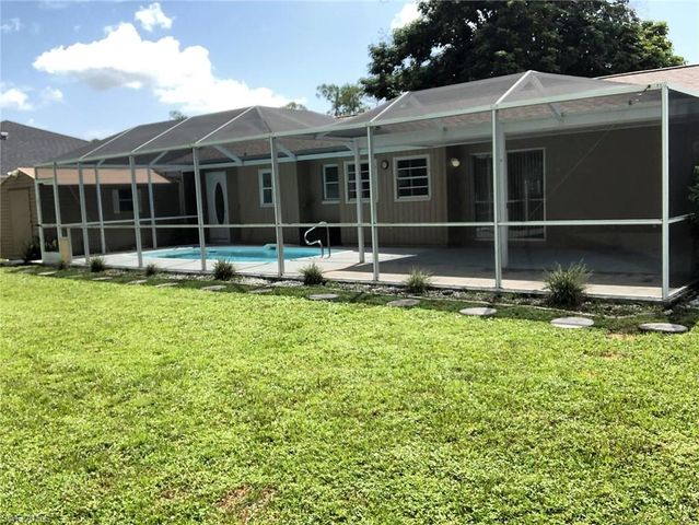 10328 Windley Key TER, Bonita Springs, FL 34135